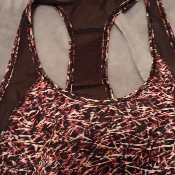 Lululemon Athletica Tank Top - Picture 2 of 11